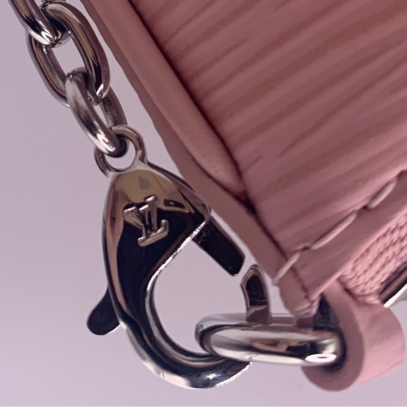 Louis Vuitton Pink Epi Easy Pouch On Strap - Picture 13 of 13